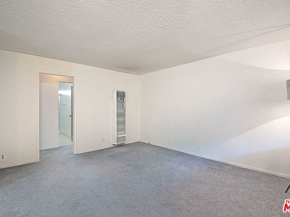 3rd image of 2501 W Redondo Beach Blvd APT 229