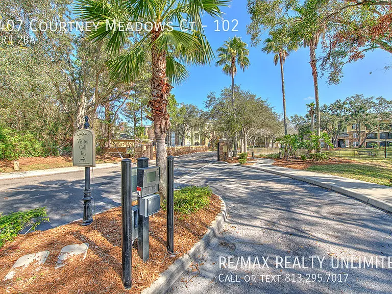 2407 Courtney Meadows Ct #102 — Photo 32