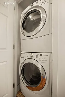 Rented by Sotheby's International Realty | media 32