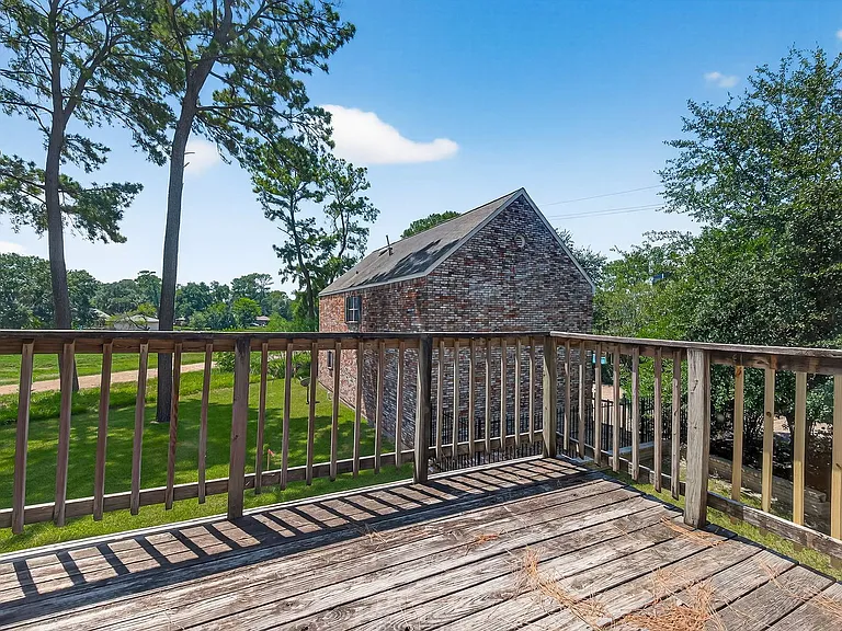 5815 Green Terrace Ln — Photo 47