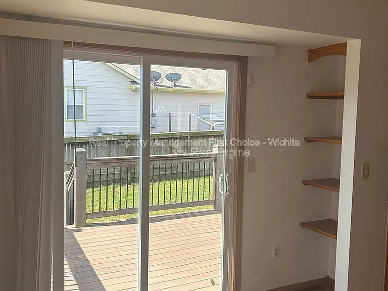 10805 E Funston St — Photo 30