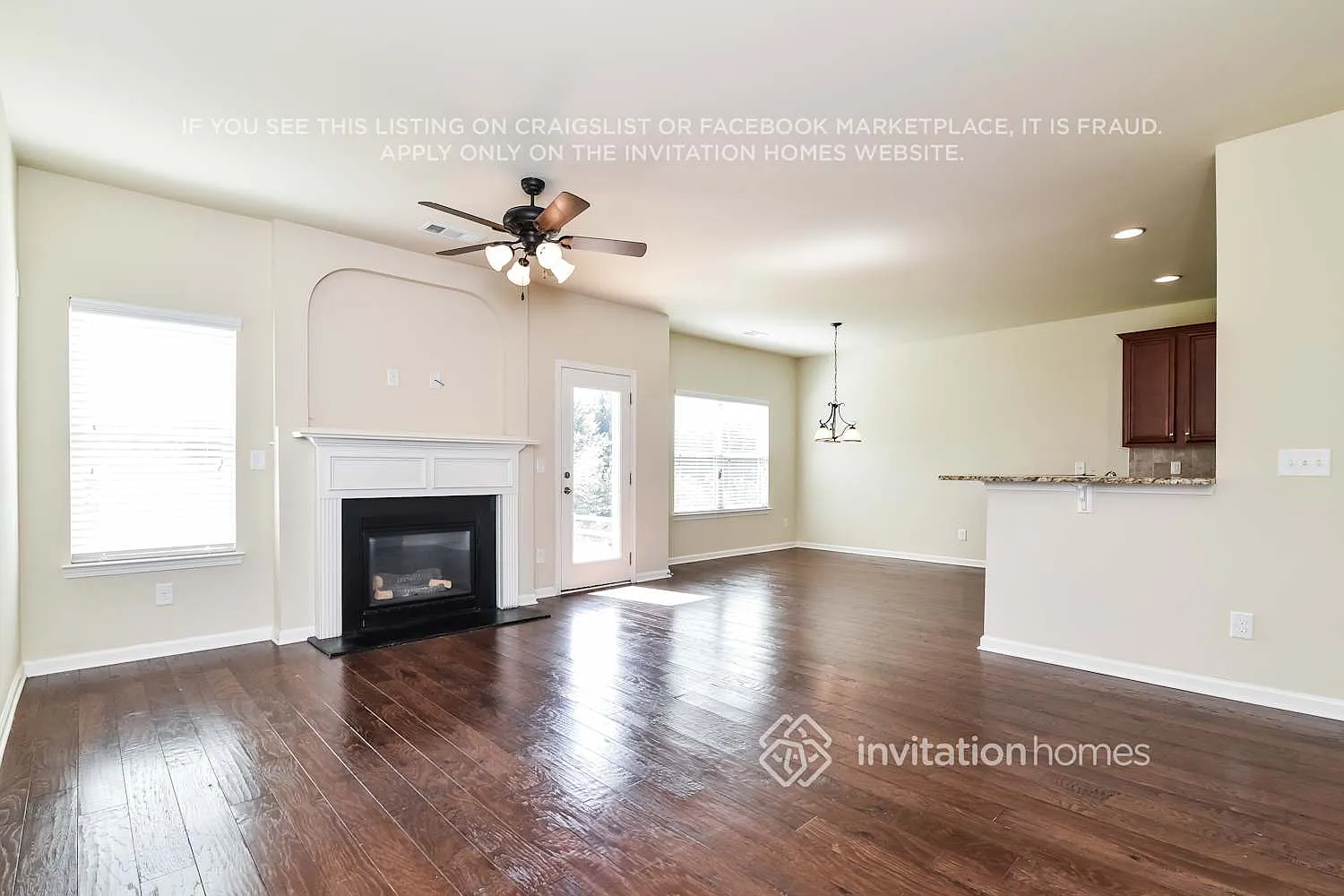 5015 Carriage Bridge Ln Cumming, GA 30040 — Photo 4