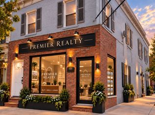 1526 Reed St, Philadelphia, PA 19146