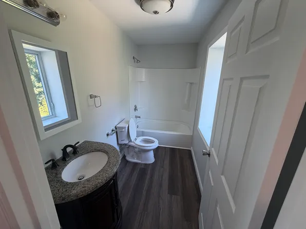 137 Liberty St, Martinsburg, WV 25404