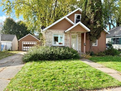 58 15th St, Clintonville, WI, 54929