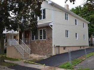 919 Middlesex St, Linden, NJ 07036