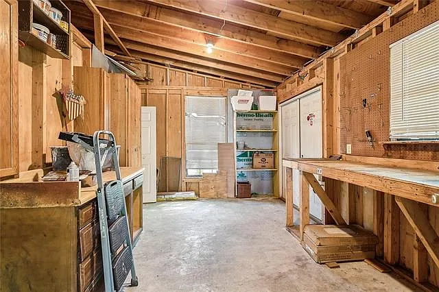 32 Beth Dr — Photo 13