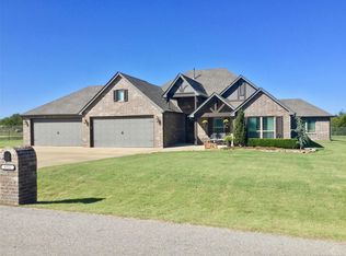 4932 S 83rd West Ave, Tulsa, OK 74107