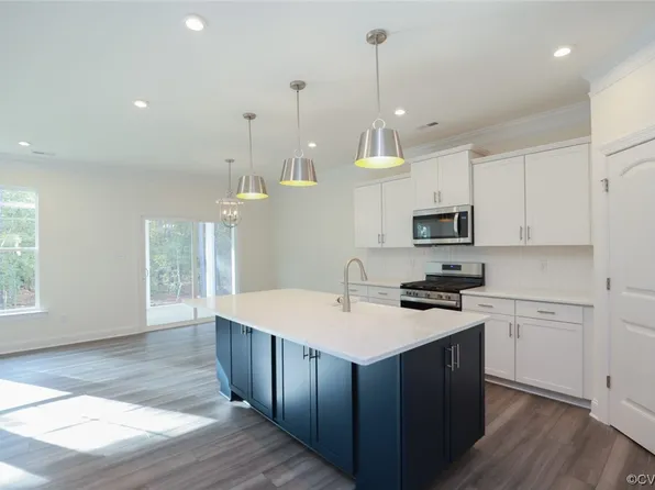 12242 Downrigger Dr, Chester, VA 23836