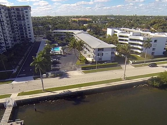 5th image of 3705 S Flagler Dr APT 4