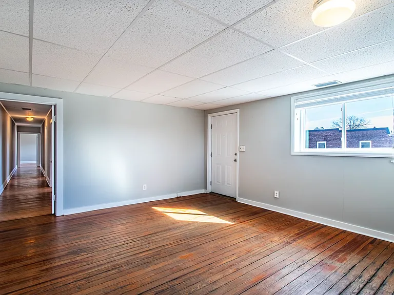 84 E Main St — Photo 2
