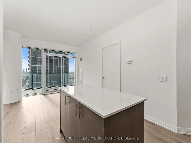 9000 Jane St #2002 — Photo 15