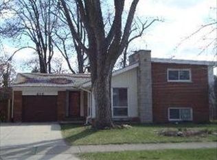 416 E Huntington Ln, Elmhurst, IL 60126