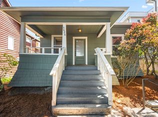 5626 Roosevelt Way NE, Seattle, WA 98105