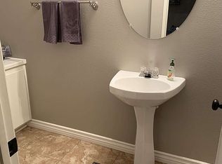 1526 Prestwick Dr, Riverside, CA 92507