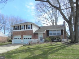 2004 Harwyn Rd, Wilmington, DE 19810