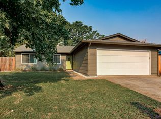 3840 Apollo St, Redding, CA 96002