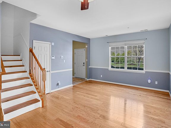 5th image of 403 Bethune Dr
