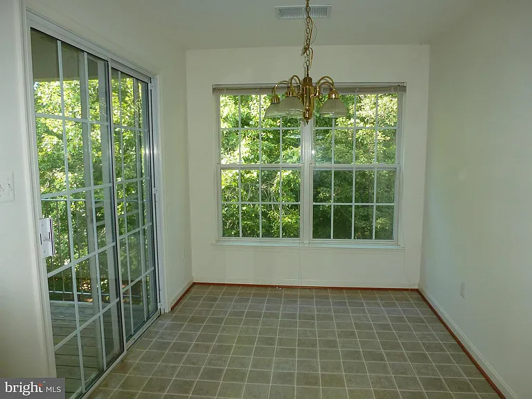 2026 Gov Thomas Bladen Way #301 — Photo 12