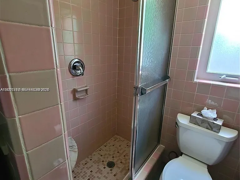 2741 NE 16th Ave — Photo 13