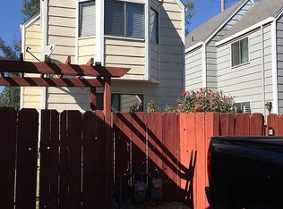 415 Golf Cir W, Manteca, CA 95337