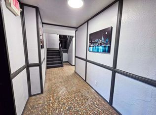Smartland Colony Apartments | 2809-2949 Van Aken Blvd, Shaker Heights, OH 44120, Cleveland, OH 44120