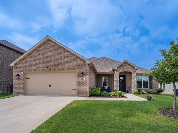 226 Cyprus Grove Dr, Lavon, TX 75166