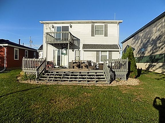 2nd image of 3238 N Skinner Lake Dr W