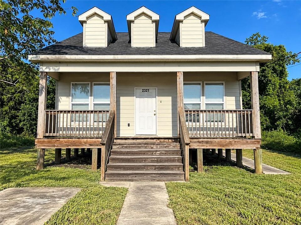 1st image of 2301 Lizardi St