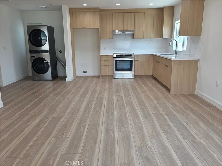 1567 W 228th St — Photo 2