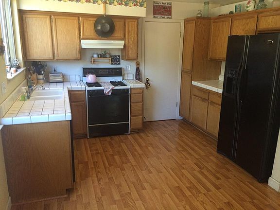 4th image of 405 Pine Hearst Ct