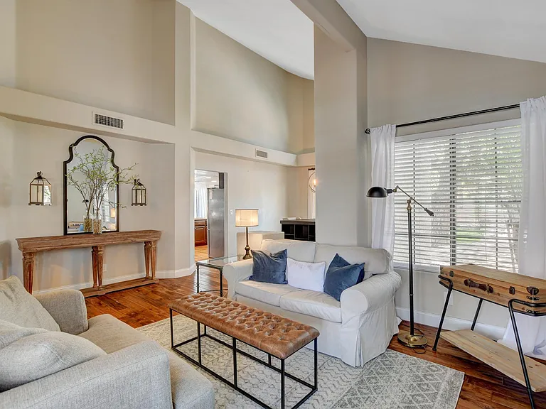 9205 Sandy Shores Dr — Photo 36