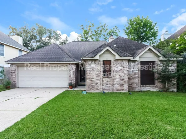 1331 New Cedars Dr, Houston, TX 77062