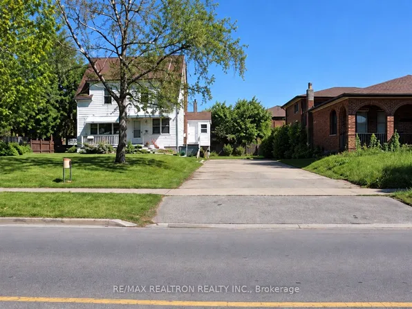 154 Crestwood Rd, Vaughan, ON L4J 1A6