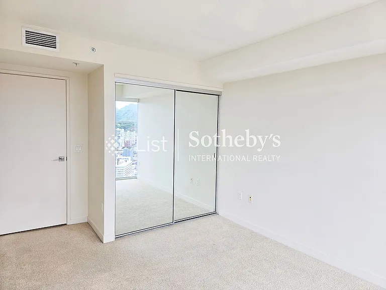 888 Kapiolani Blvd #4112 — Photo 13