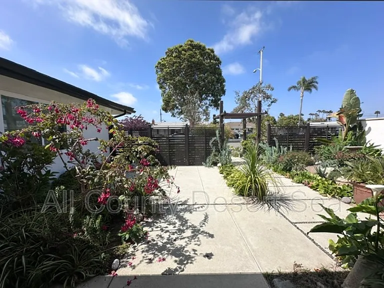 6922 Paula Cir — Photo 20