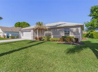 925 SE 25th Ln, Cape Coral, FL 33904