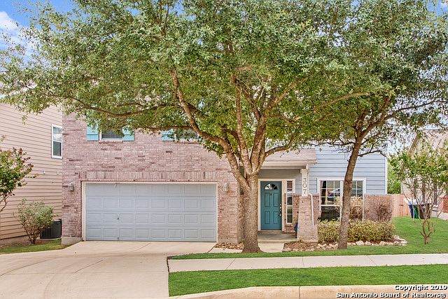 1st image of 307 Willow Grove Dr