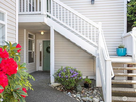 4th image of 2704 Old Fairhaven Parkway #1D