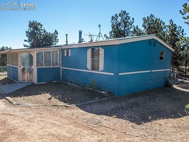 1st image of 778 Calle De La Nieva