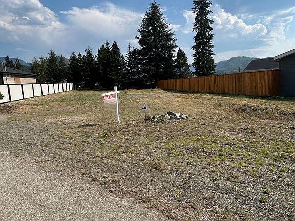 5th image of 444 Clary Rd