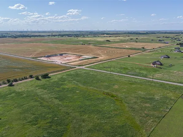 Moffat Rd NE, Piedmont, OK 73078