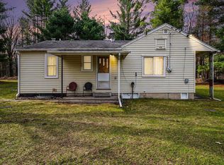 1695 Park Dr, Alger, MI 48610