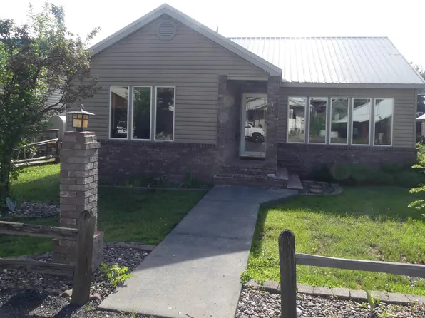 108 S 2nd Ave, Pierce, ID 83546