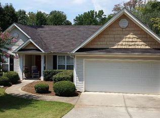 8820 Baycreek Ln, Gainesville, GA 30506