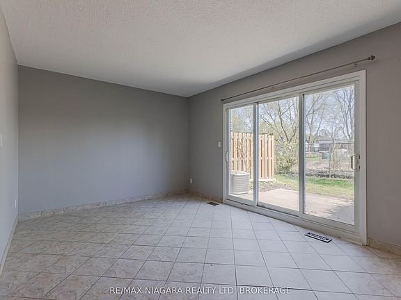 5th image of 6767 Thorold Stone Rd #88