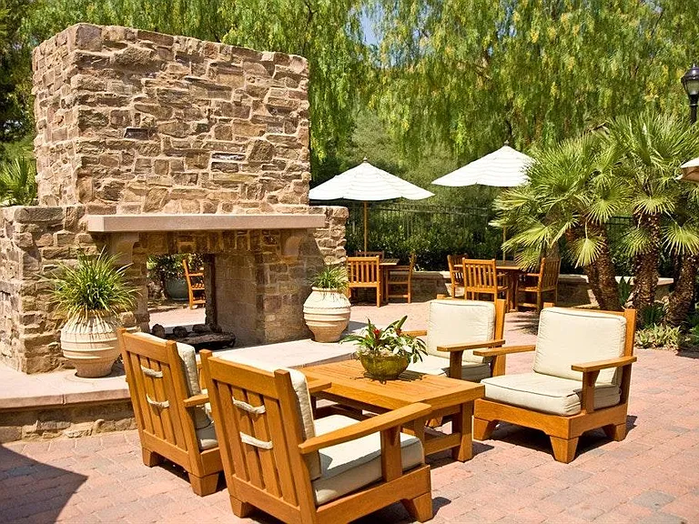 Community outdoor social areas