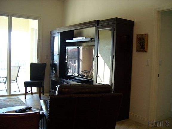 2nd image of 85 Riverview Bnd S Unit 1542