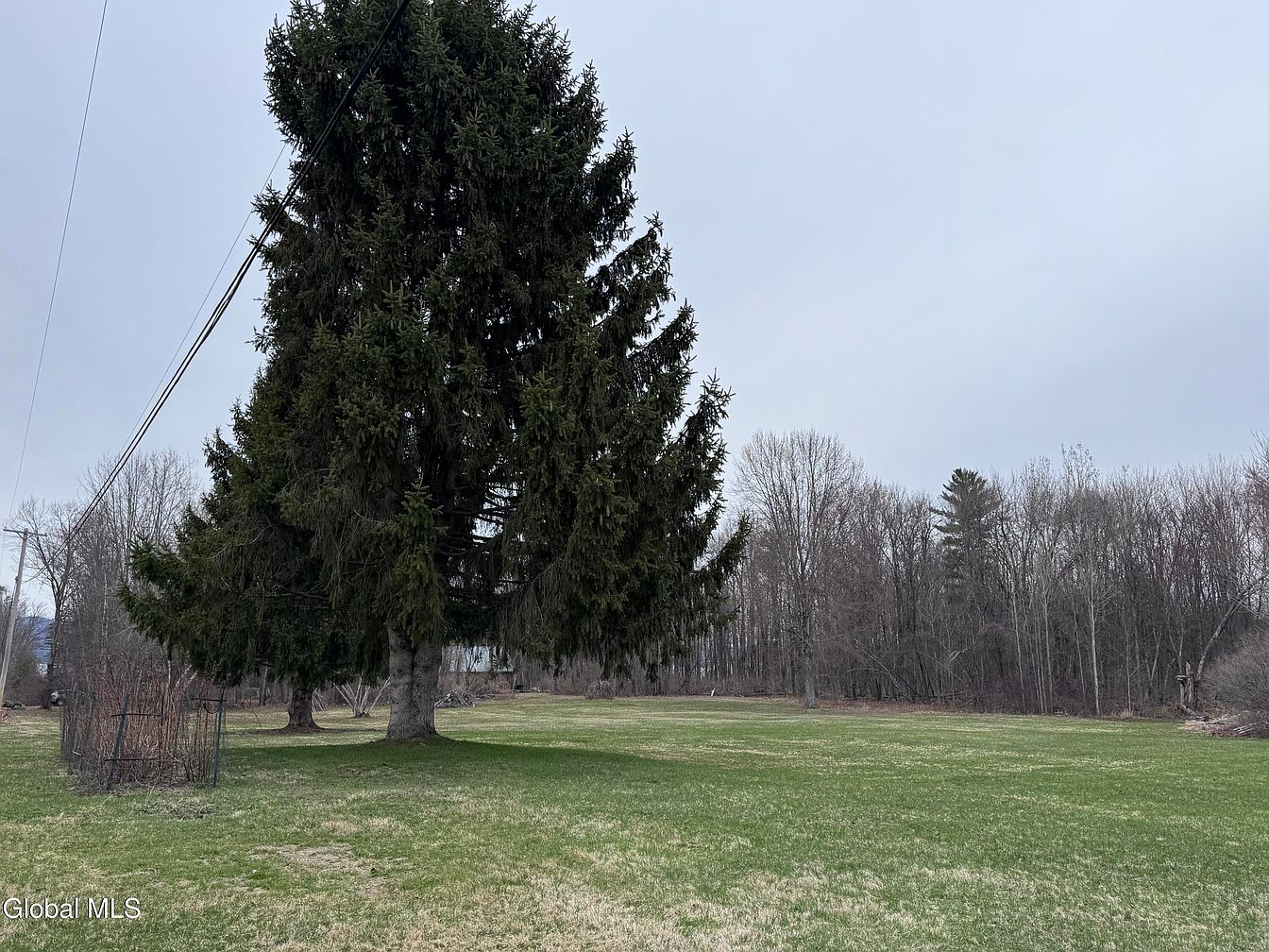 1st image of 597 Lakeview Road