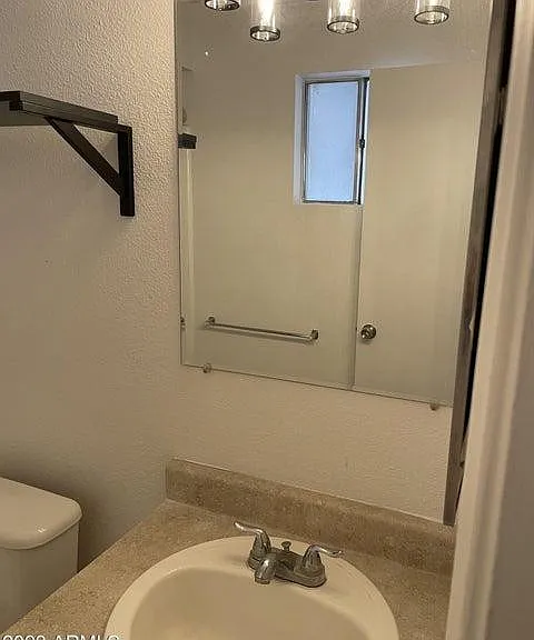 1242 W Carla Vista Dr — Photo 15